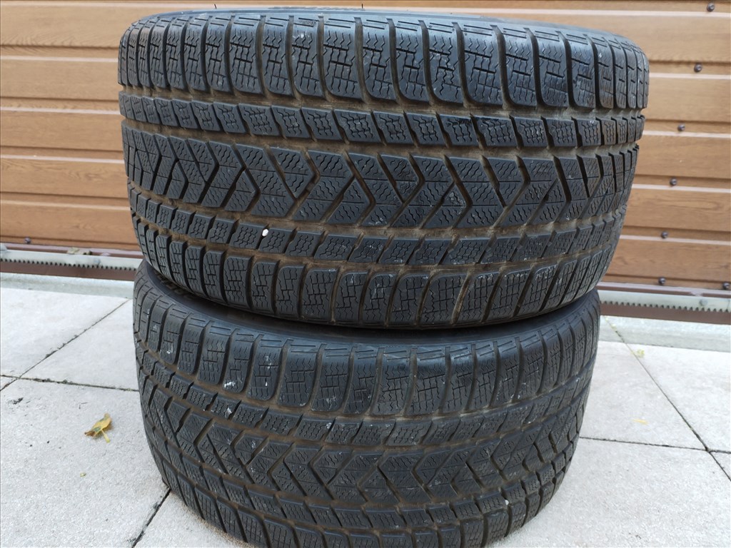  285/3520" használt Pirelli téli gumi 2 db 4. kép