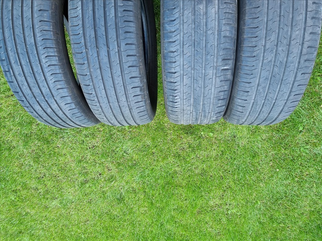  235/55 R17" használt Continental nyári gumi 1. kép