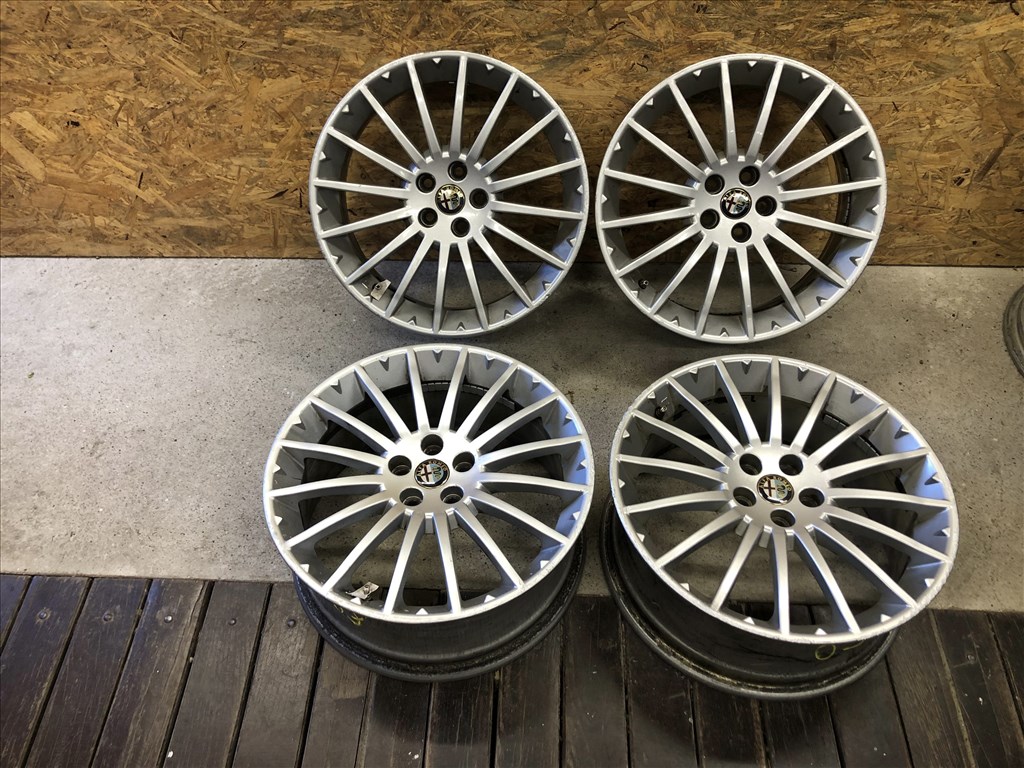 17 colos Alfa Romeo 5x98 sport, 147,156, alufelni 17 col 5. kép