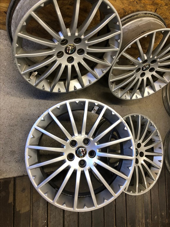 17 colos Alfa Romeo 5x98 sport, 147,156, alufelni 17 col 6. kép