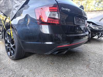Skoda Octavia III (5E) VRS hátulja