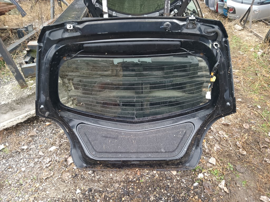 Mazda 2 DE csomagtérajtó  részeivel 4. kép