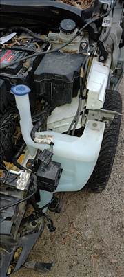 Ford Fiesta mk6 ablakmosó tartály 