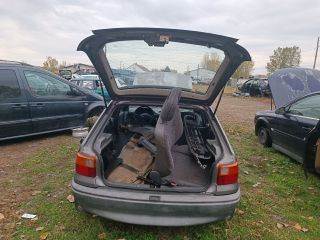 OPEL ASTRA F Ferdehátú (53, 54, 58, 59) Csomagtérajtó Burkolat Felső