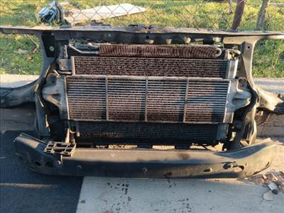 Volkswagen Transporter T5 Komplett Homlokfal (Részeivel) 20878