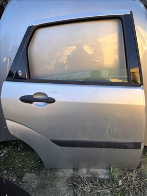 Ford Focus Mk1 JOBB HÁTSÓ AJTÓ EZÜST 5 AJTÓS