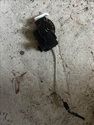 Lexus RX (AL10) 450h Tank nyitó