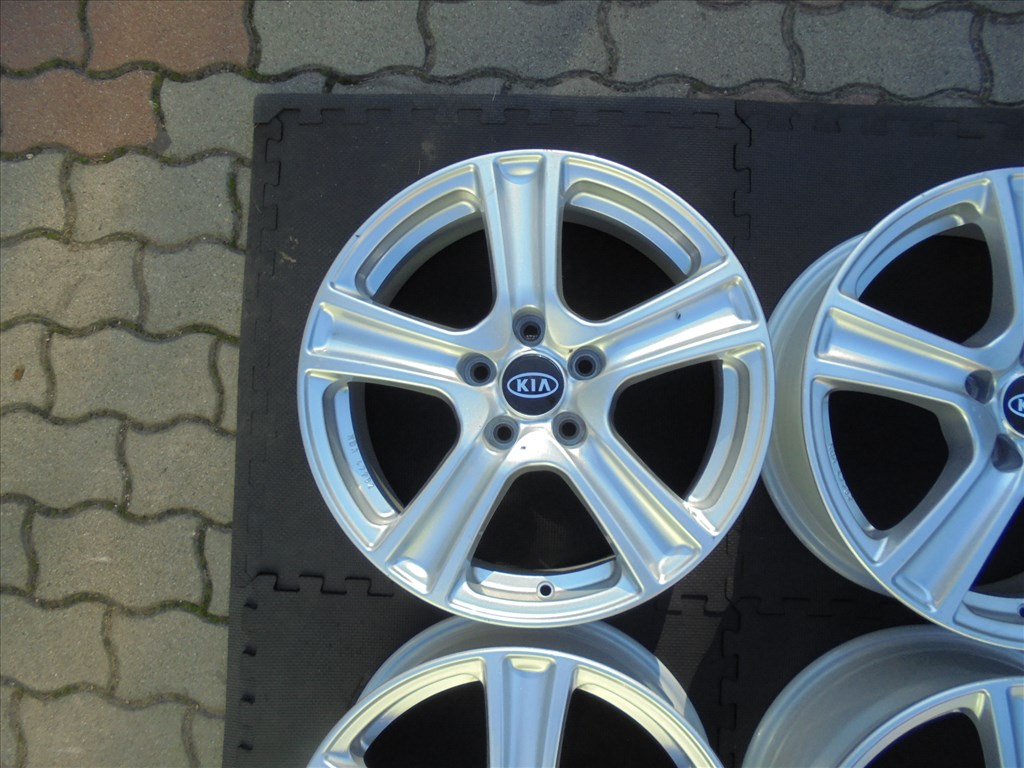 17-es RC 5 x 114.3-as demo alufelni eladó 2. kép