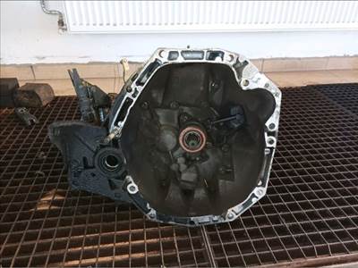 Dacia Logan I 1.5 dCi - Váltó  jh3160s014957