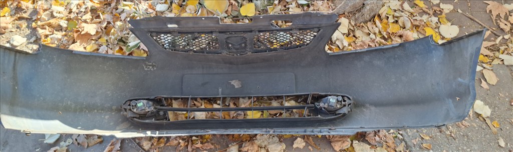 Honda Civic első lökhárító  4. kép