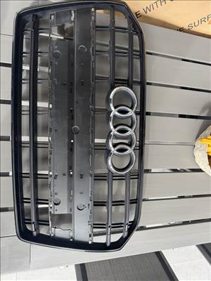 Audi A6 (C7 - 4G) 3.0 TDI competition quattro hűtő díszrács 