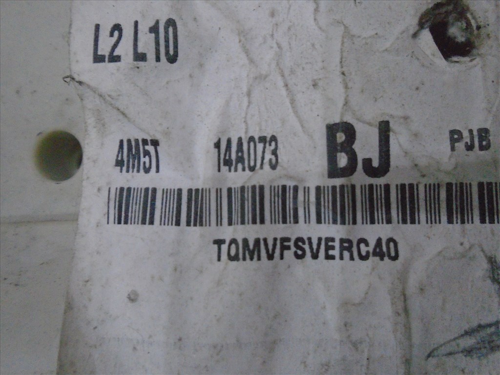 Ford Focus Mk2 biztosítéktábla  4m5t14a073bj 4m5t14a073df 2. kép