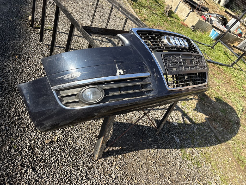 Audi A6 (C6 - 4F) Első lökhárító  2. kép