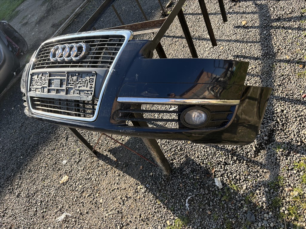 Audi A6 (C6 - 4F) Első lökhárító  3. kép