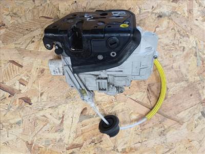 Audi A4 B7  (2004-2008) Bal Hátsó Ajtó Központizár 