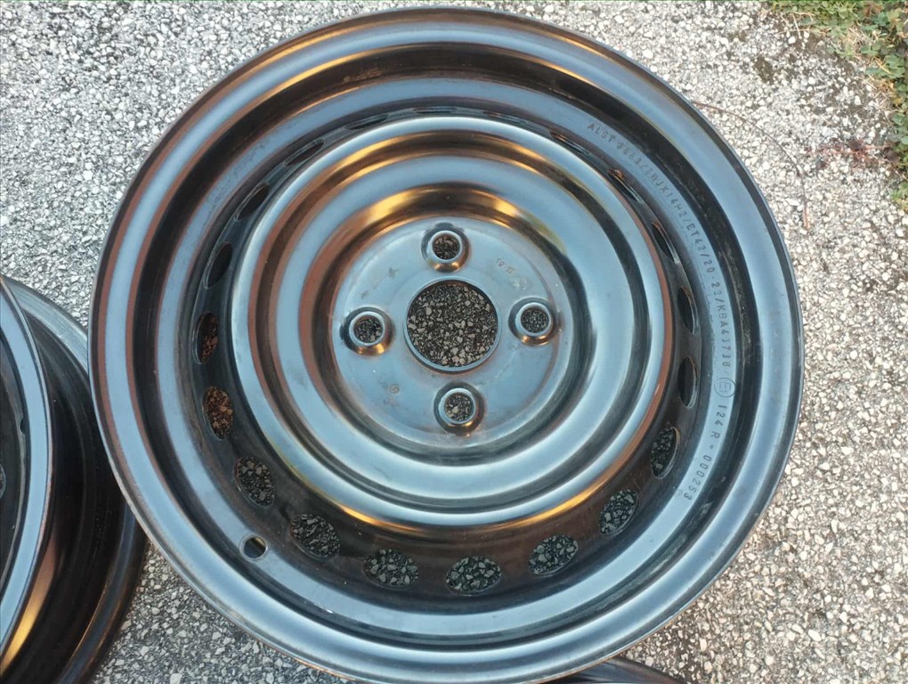4x100 14 Hyundai Kia lemezfelni r14 " Suzuki Mazda Toyota 1. kép