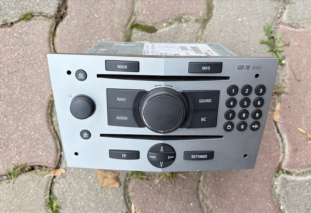 Opel Astra H, Opel Zafira B Cd70 Navi fejegység  1. kép