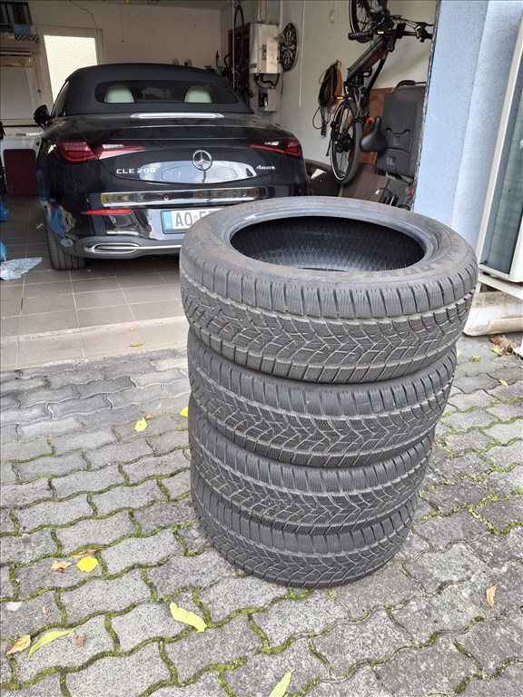  235/5519" újszerű(2024végi)8.5mm Dunlop téli gumi  2. kép