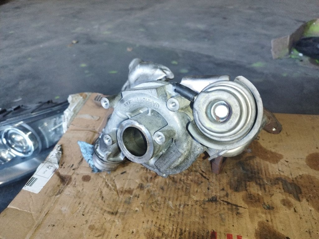 Mercedes Citan / Renault Clio Capture Kangoo 1.5 dCi turbó 144117533r 8013740003 1. kép