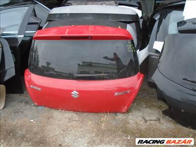 Suzuki Swift VI csomagtérajtó csomagtér ajtó