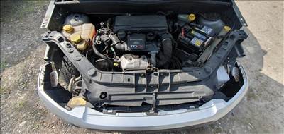 Ford Fusion zárhíd homlokfal 