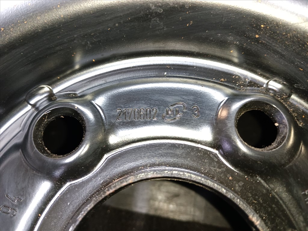 Toyota Avensis T25 kombi pótkerék  2170602 3. kép