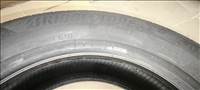  215/6017" újszerű Bridgestone nyári gumi gumi