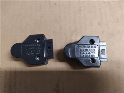Mercedes W220 ülés hűtés-fűtés vezérlő eladó! 2208203226