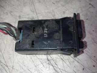 Suzuki Swift II Első Ködfényszóró Kapcsoló *130065* 2. kép