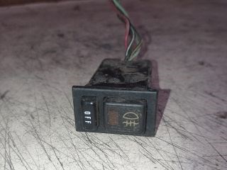 Suzuki Swift II Első Ködfényszóró Kapcsoló *130065* 1. kép