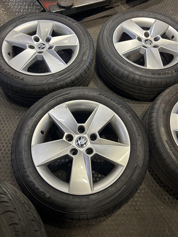  5x112 GYARI SKODA 16”felnik VW,SEAT R16, 16 3. kép