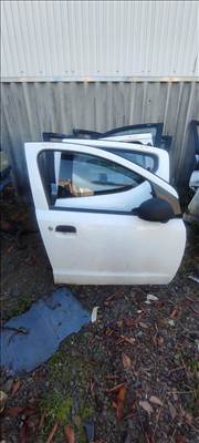 Suzuki Alto VI Jobb első ajtó 
