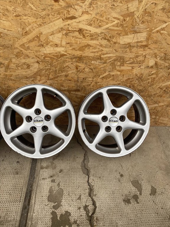 5x112 lyukosztású 7JJ 15" használt Titan alufelni 2. kép