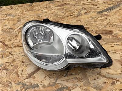 Volkswagen Polo IV Jobb első fényszóró 