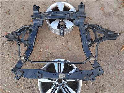 Dacia Duster II 1.6 benzin 2WD bölcső 