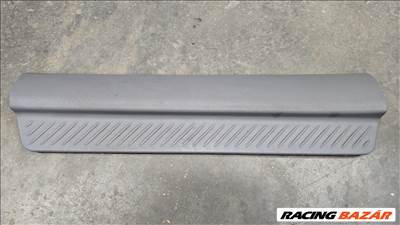 Mazda 6 (1st gen) bal első belső küszöb borítás gj6a68720