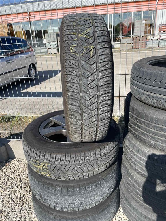  Mazda CX-5 17" Dezent alufelni,225/65 használt Pirelli téli gumi  3. kép