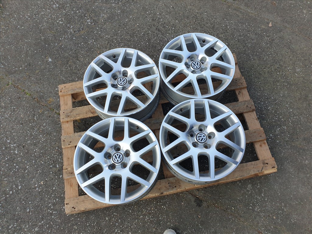 16" 5x100 Volkswagen Golf IV 1. kép