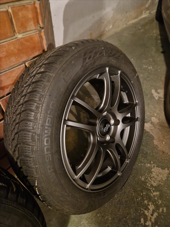  16" új Enkei alufelni, rajta 195/55 újszerű Nokian téli gumi gumi  5. kép