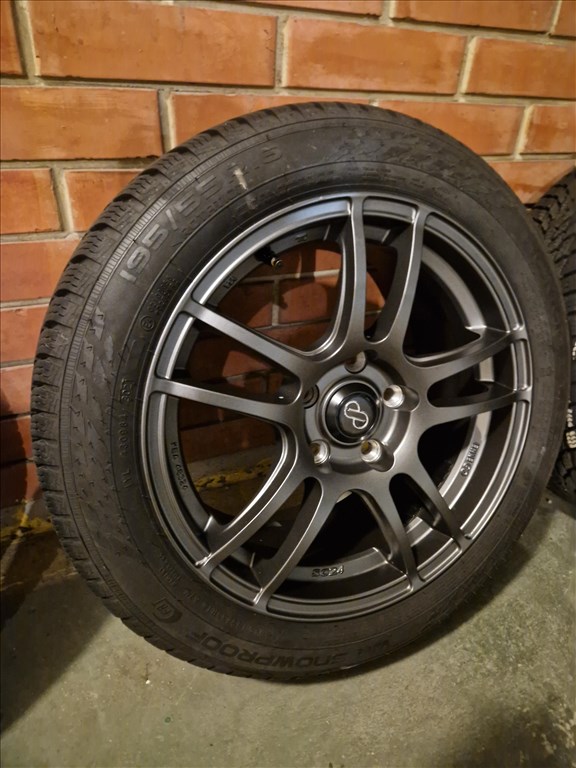  16" új Enkei alufelni, rajta 195/55 újszerű Nokian téli gumi gumi  6. kép