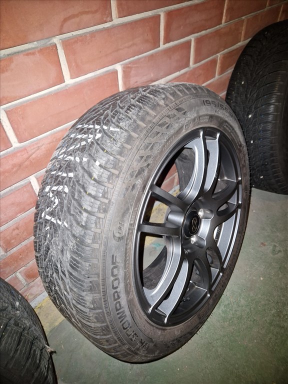  16" új Enkei alufelni, rajta 195/55 újszerű Nokian téli gumi gumi  7. kép