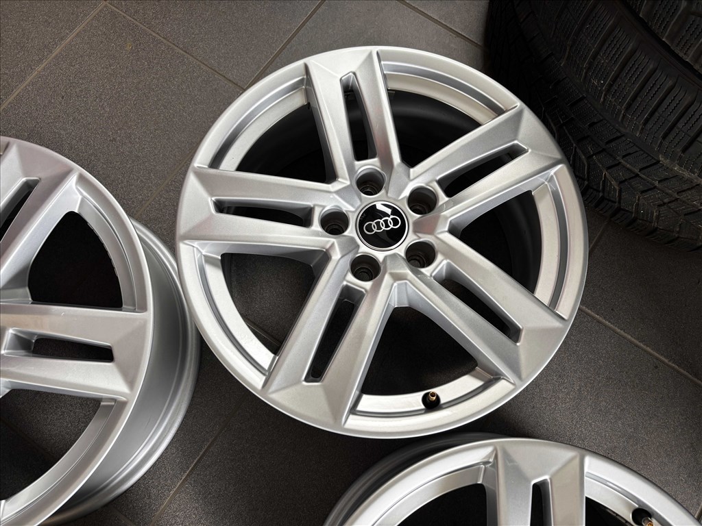 Audi 17" 5x112 A4 B9 gyári alufelni eladó 17 coll A3 A6 4. kép