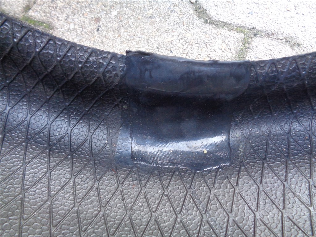 Dunlop 225/45R17 téli gumi pár, 8mm-es mintával eladó. 11. kép