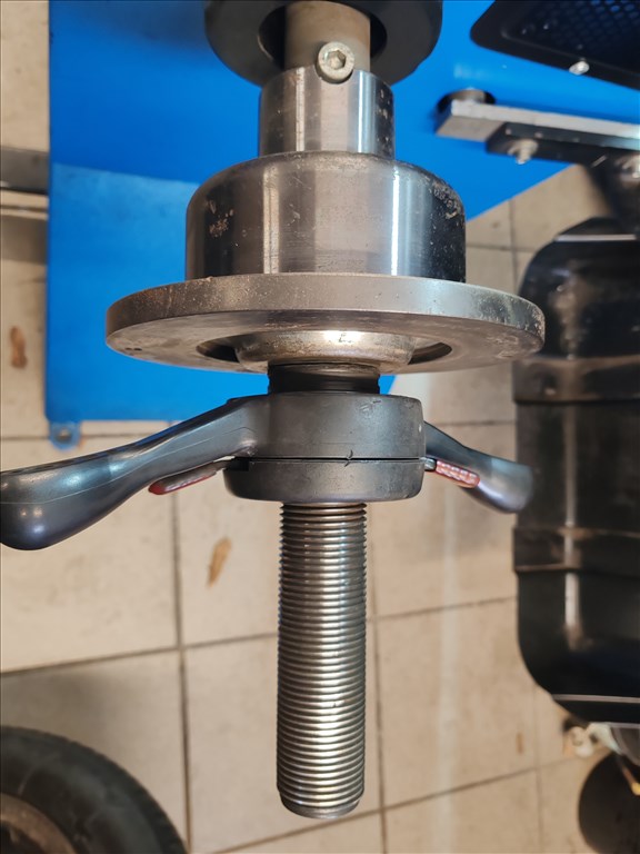 Használt Beissbarth MT825DT kerékkiegyensúlyozó gép 6. kép