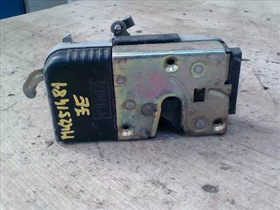 PEUGEOT 807 Jobb első ajtó zárszerkezet központizáras