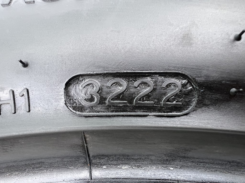 215/55 R18 Hankook Winter I’cept Evo téli gumi 6,5-7,5mm 5. kép