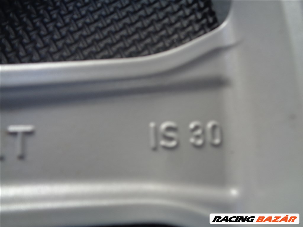 BMW gyári alufelni 17-es, 5×112-es osztó, szenzorral újszerű állapotban eladó.  9. kép