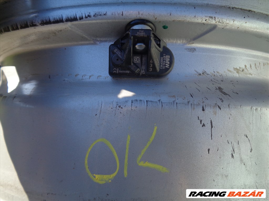 BMW gyári alufelni 17-es, 5×112-es osztó, szenzorral újszerű állapotban eladó.  10. kép