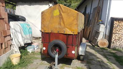 Westfalia 600kg-os gyári utánfutó okmányok nélkül eladó