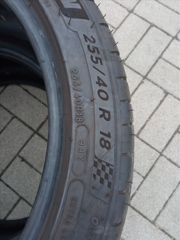  255/40R18" újszerű Michelin Pilot Sport 4 ZP nyári gumi eladó 2db. 2021-es! 4. kép